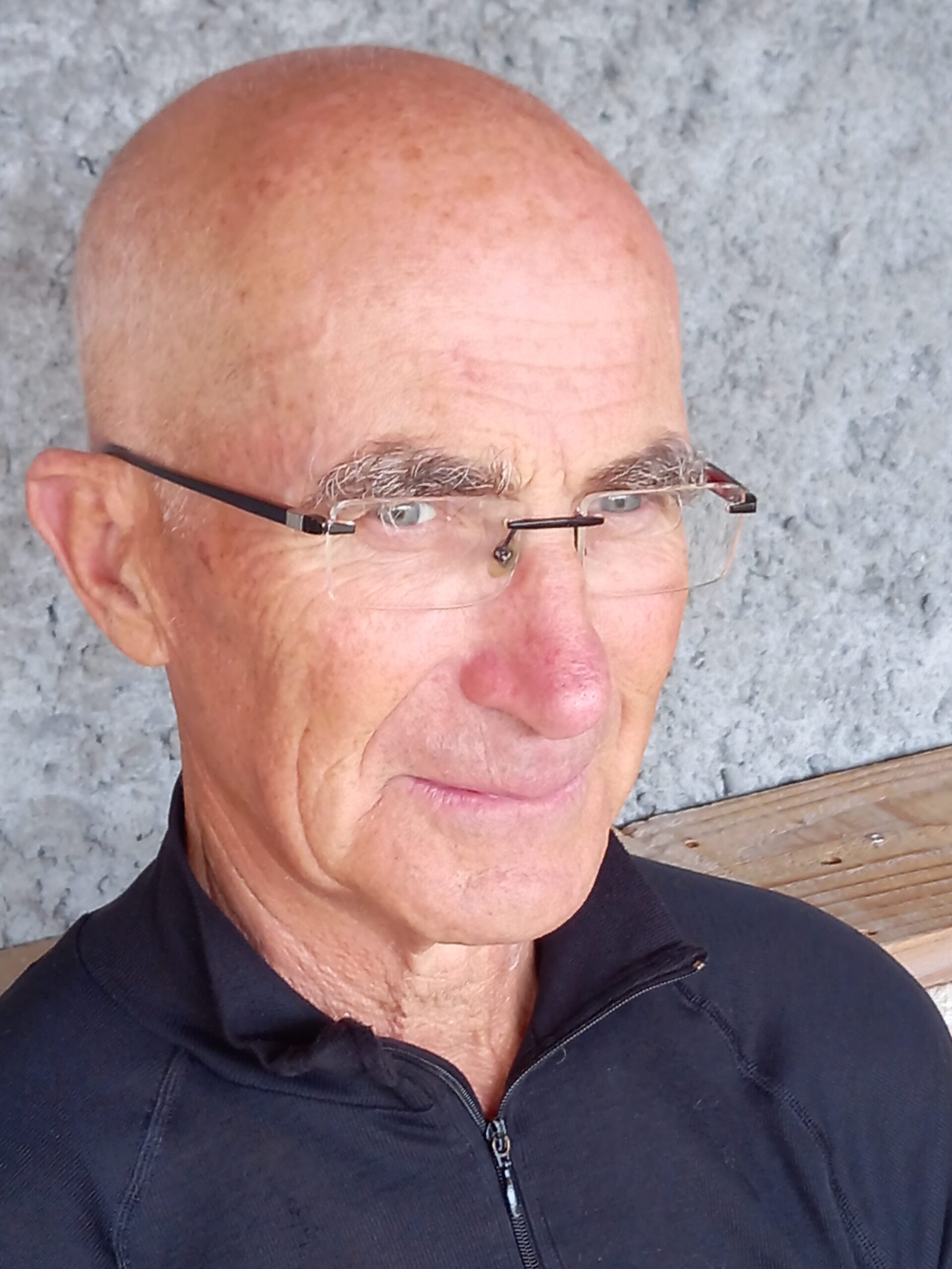 Dr Emmanuel Desjoyaux
